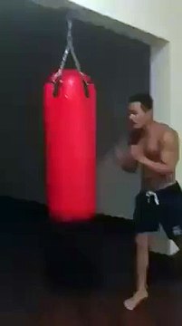 ...Rocky Balboa, en pleno entrenamiento...