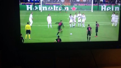 Zlatan Ibrahimovic  AMAZING Free Kick vs Real Madrid 2015