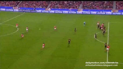 1-0 Jonas GOAL - Benfica v. Galatasaray 03.11.2015 HD