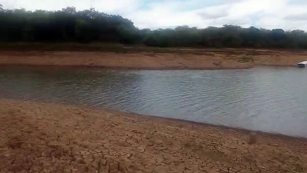 Represa que abastece Montes Claros está secando