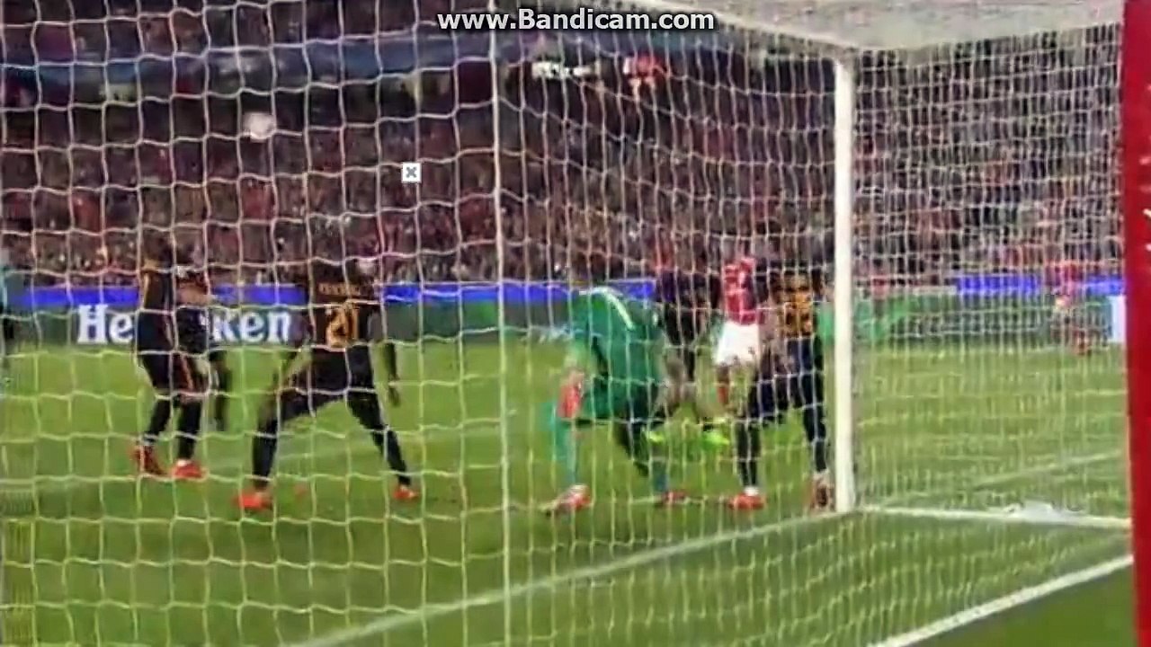 Luisão Goal 2-1 Benfica vs Galatasaray 03.11.2015 (HD)