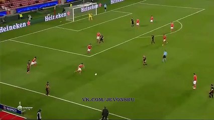 Lukas Podolski GOAL | Benfica 1 - 1 Galatasaray