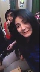 পাগল কি গাছে ধরে ? এই মেয়েদের সমস্যা কি ?