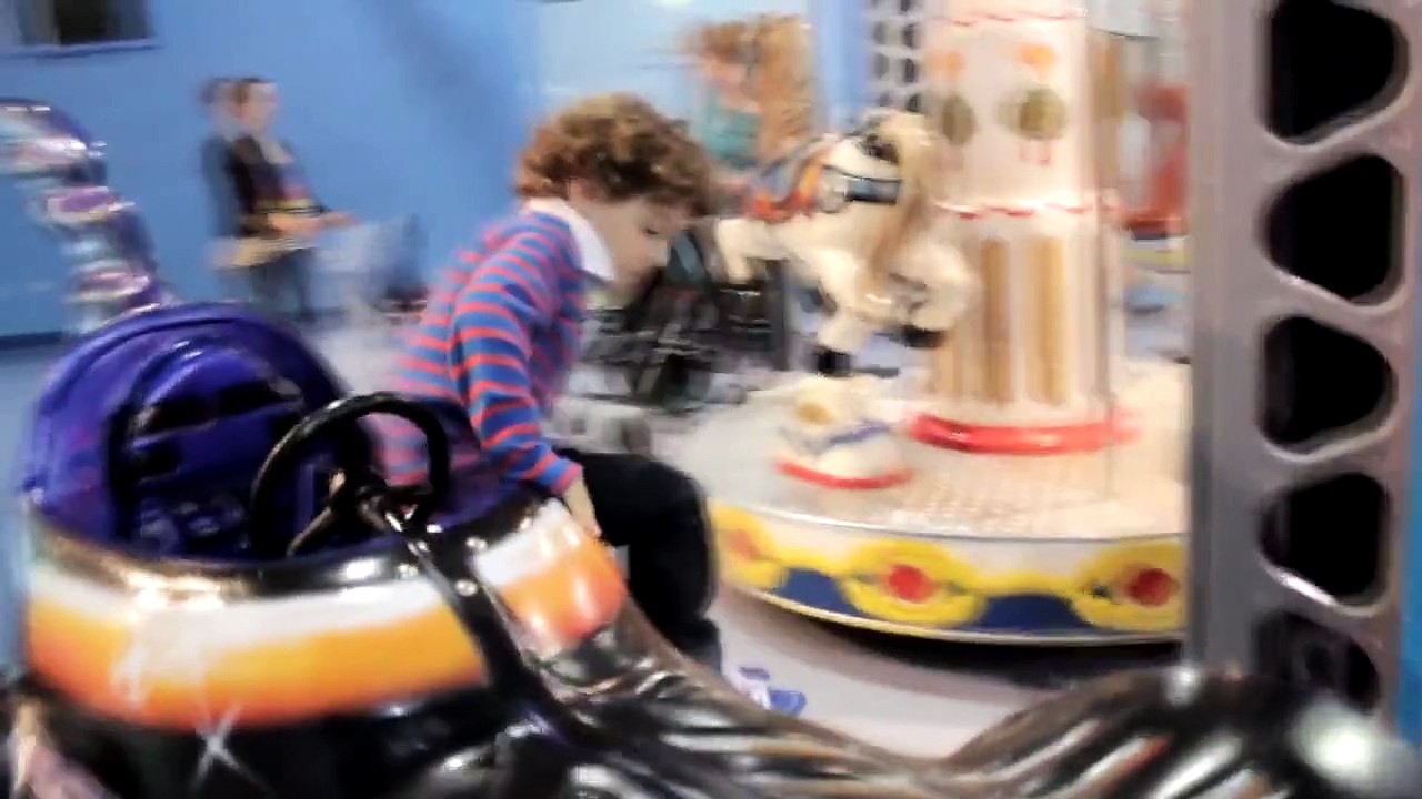 NIAGARA FALLS CANADA Attractions BREATHTAKING Views from SKY WHEEL in HD