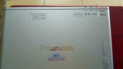 Sửa máy chiếu Panasonic báo lỗi Lamp