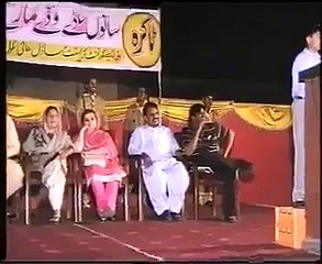 - -پنجابی تقریر ۔۔۔۔ بچے نے تو لڑکیوں کی بینڈ بجا دی-‬