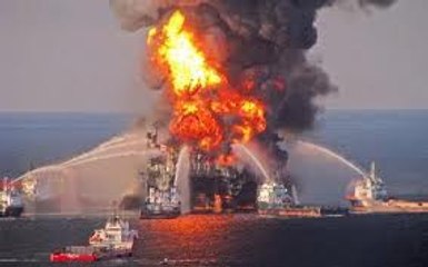 Seconds From Disaster - Explosion in the North Sea