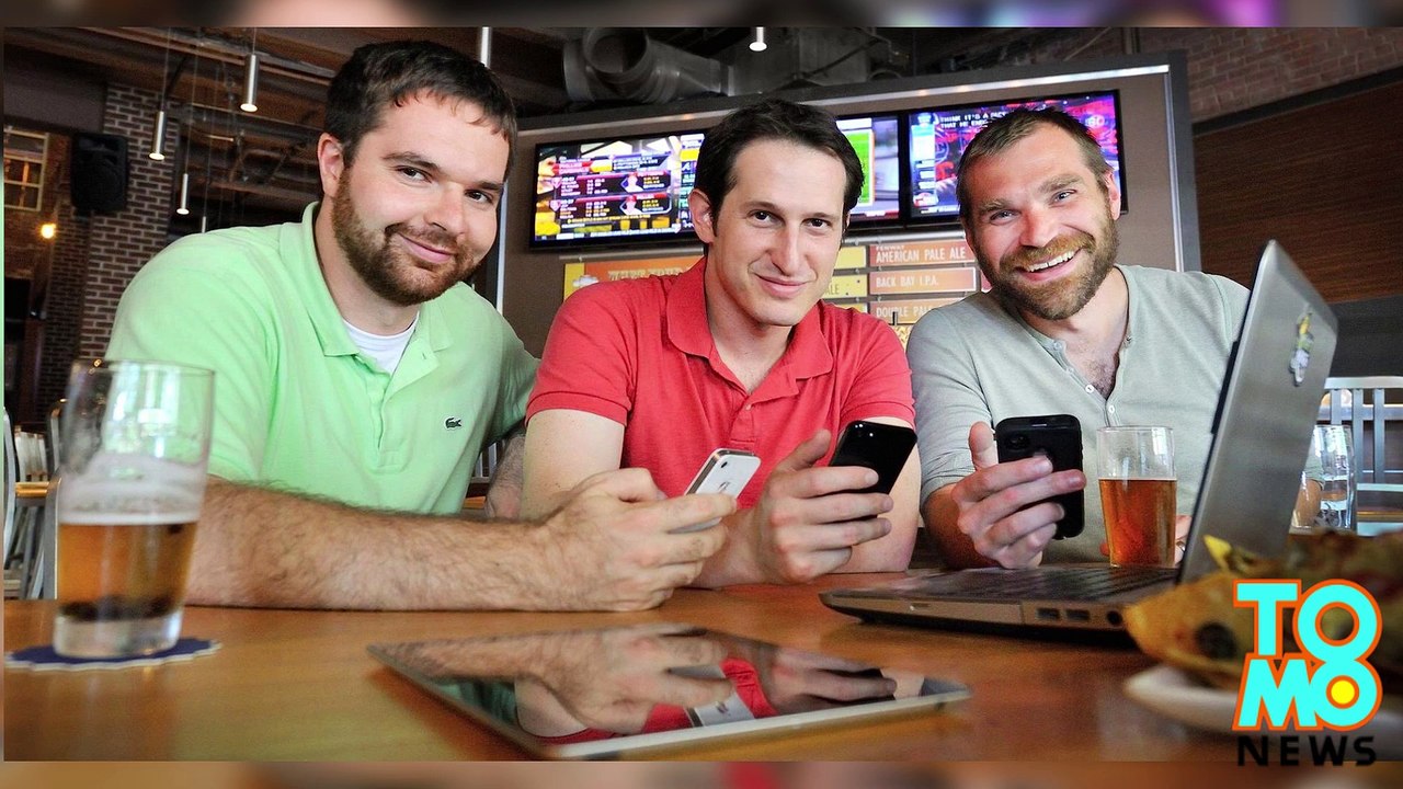 FBI investigating daily fantasy sports websites after insider play scandal