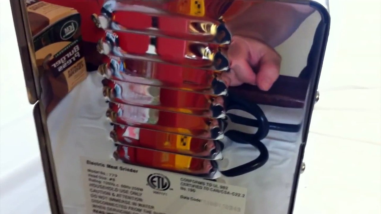 Máy xay nhuyễn thịt, máy xay thịt bò, thịt heo MG12HD