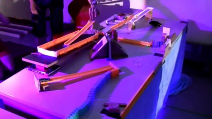 Màn trình diễn Kỷ lục thế giới về hiệu ứng 3D domino Effect - Phần 12