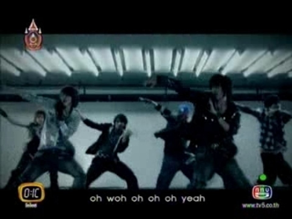 GOLF-MIKE Fight For You MV [regina]