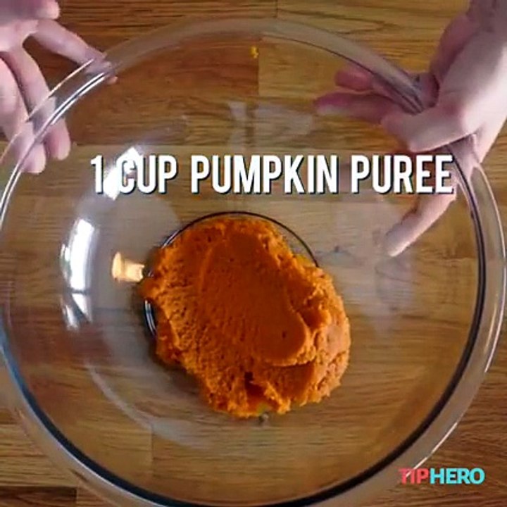 Tip Hero - Pumpkin Spice Muffins w- Cream Cheese