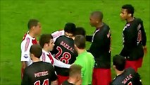 Luis Suarez Bites Italys Giorgio Chiellini During World Cup Match