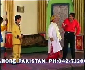 Amanat Chan and Tariq Teddy Punjabi stage drama clip