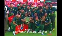 Funny Fight bewteen Umar Akmal and Saeed Ajmal Due to Trophy