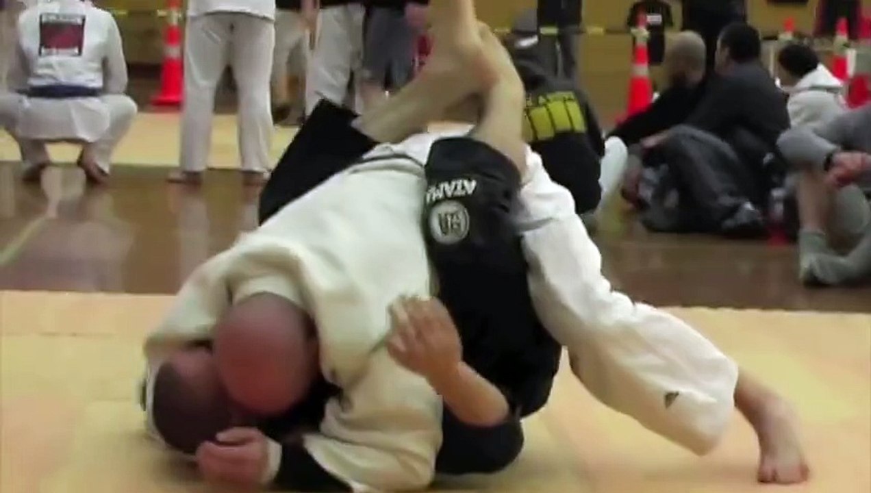 JUDO vs JUJITSU coaches KO fight