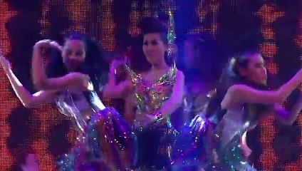 ขอใจเธอแลกเบอร์โทร - หญิงลี ศรีจุมพล (Ver.คอนเสิร์ต ขนนกกับดอกไม้)