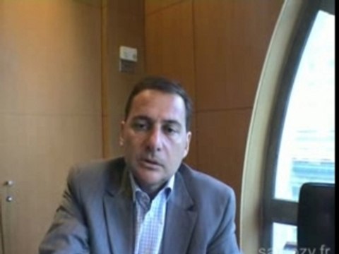 Eric Besson juge Mme Royal