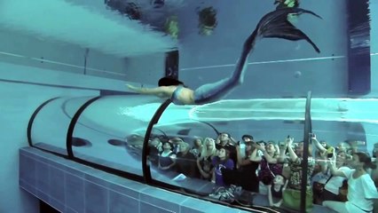 ЗАВОРАЖИВАЮЩЕЕ ЗРЕЛИЩЕ. Бассейн в Италии,глубина 40 метров
