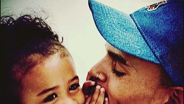 Chris Brown & Royalty - I Do