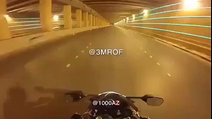 Je me demande qui vient de passer
