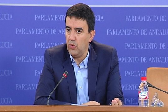 PSOE-A pide reflexionar para retirar enmiendas al Presupuesto