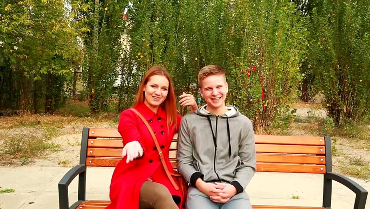 Как проверить возбуждается ли парень во время поцелуя   Как правильно Целоваться   Урок 54