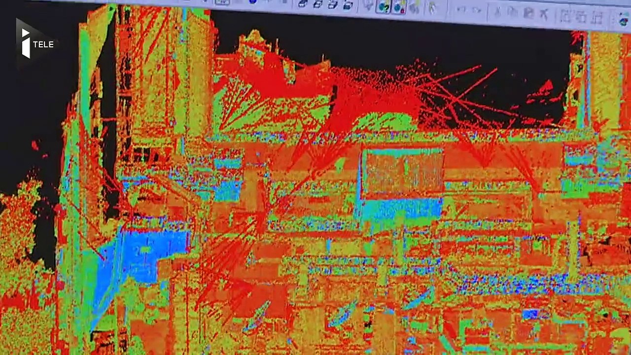 Manuel Valls annonce une refonte du Code du travail qui commencera par le temps de travail