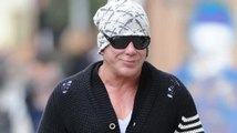 Mickey Rourke casi se suicida pero sus perros le salvaron la vida