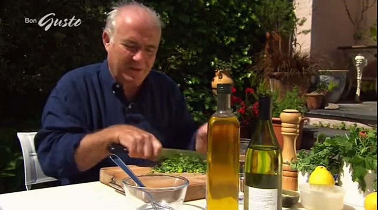 Gegrillter Schwertfisch mit sizillanischer Soße