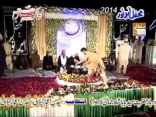 MUFTI RAMZAN SIALVI BEYAN MEHFIL ABAR E NOOR  2014