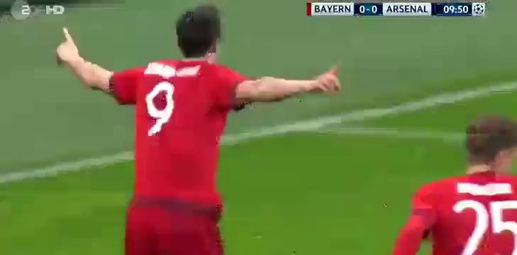 Robert Lewandowski GOAL 1-0 | Bayern München vs Arsenal 04.11.2015 HD