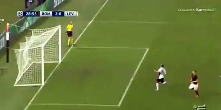 Edin Dzeko 2-0 Goal | Roma vs Bayer Leverkusen 04.11.2015 HD