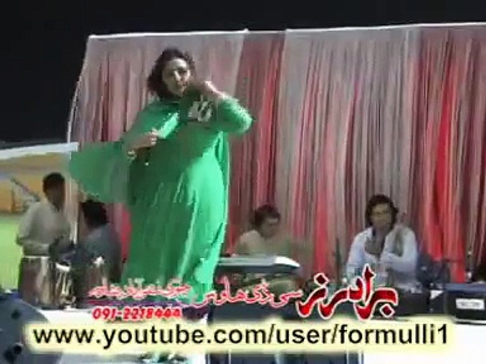 Pashto New Stage Show in Dubai 2013 Makh De Ghulab Da Bhajawar De Part 3