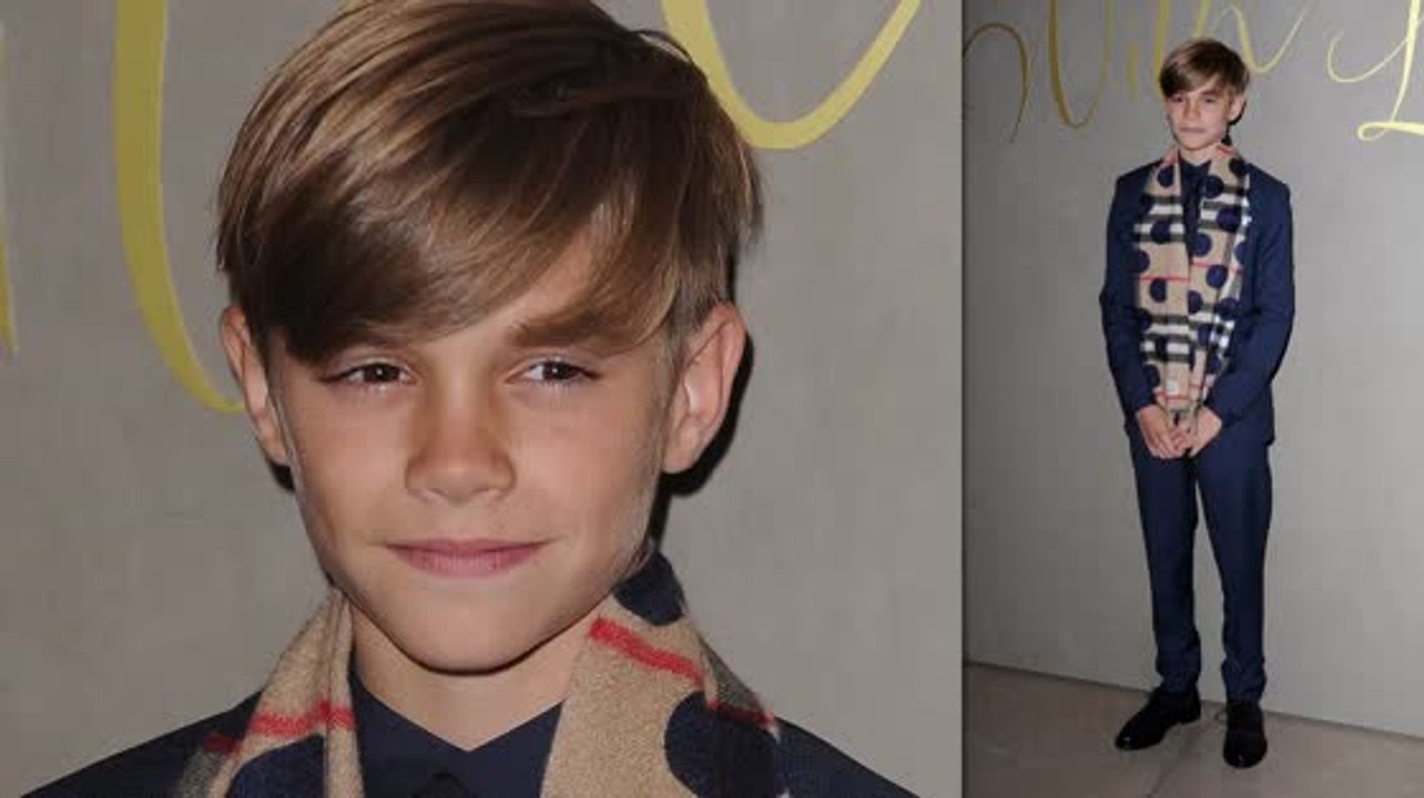 Romeo Beckham ist der Star der neuen Burberry Weihnachtskampagne