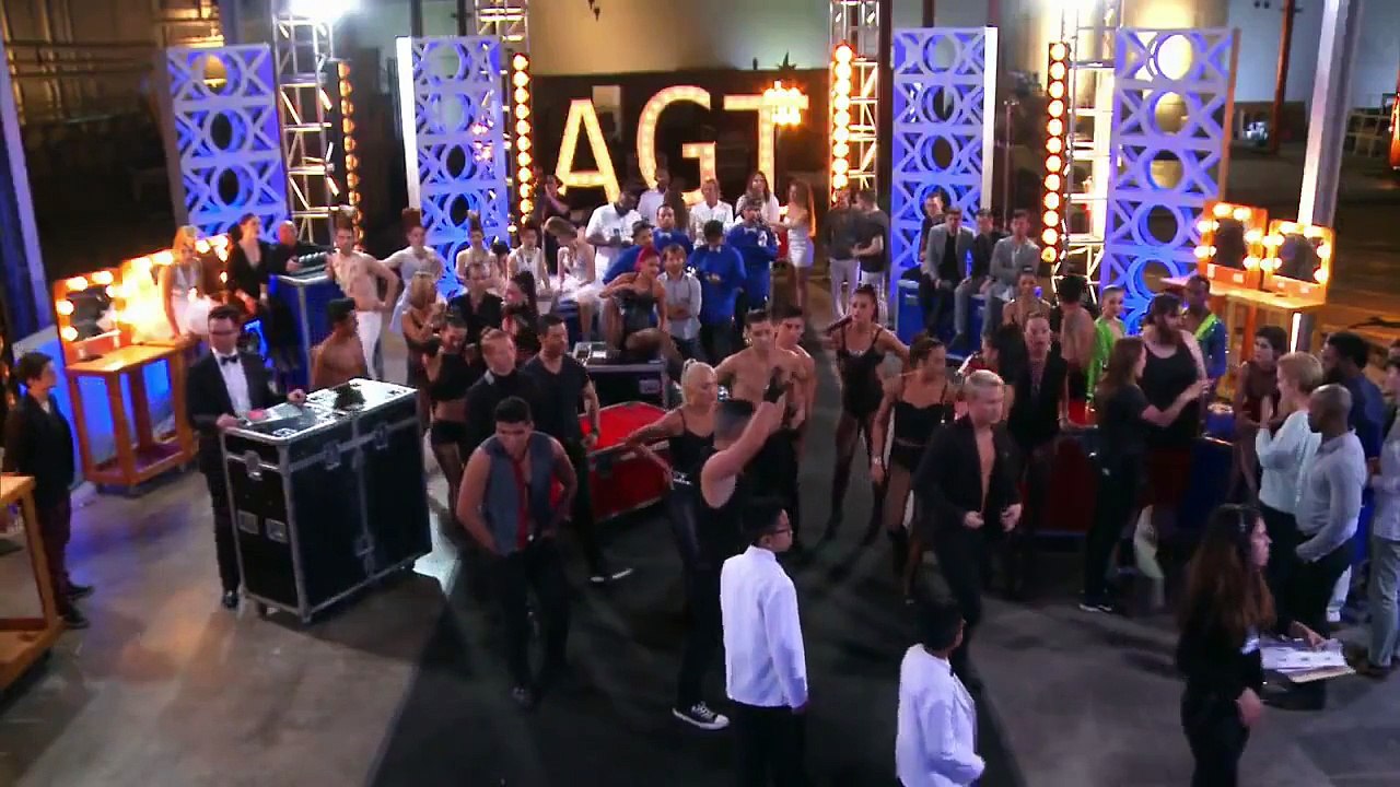 Americas Got Talent 2015 S10E13 Judge Cuts Alicia Michilli Powerful Singer