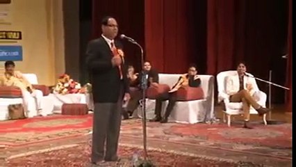 Download Video: Hasya Kavi Sampat Saral Target Modi in His Live Performance