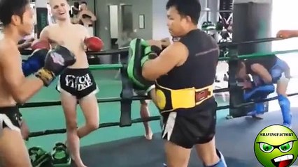Funny Videos // Stupid people doing stupid things Compilation October 2015