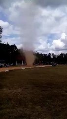 Tornado ทอร์นาโดถล่ม!!! ‪#‎โรงเรียนวังเหนือวิทยา‬ (2/11/58)