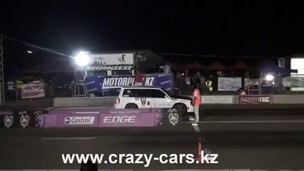 Subaru Forester VS Nissan GT R