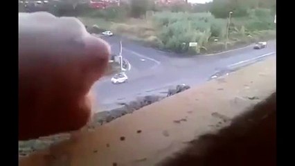 Tüpü Biten Lamborghiniyi Elle İttirmek! - Komik videolar - Funny videos