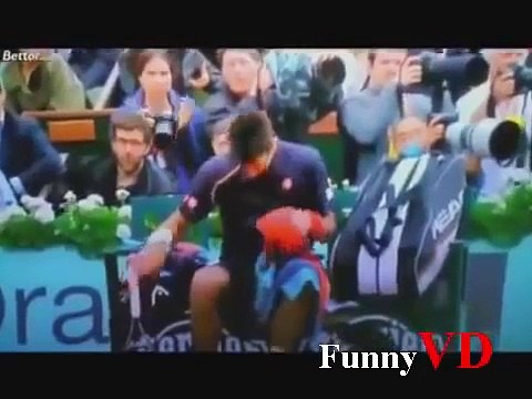أطرف اللقطات المضحكة للاعبي التنس - حوادث مضحكة - مواقف محرجة 2015