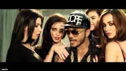 Zohaib Amjad - Mombatiye ft. Raftaar & Manj Musik _ New Punjabi Songs 2015 _ Off