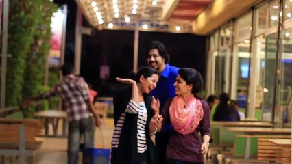Being the odd one in the group - Bekaar Vines - Funz.lol