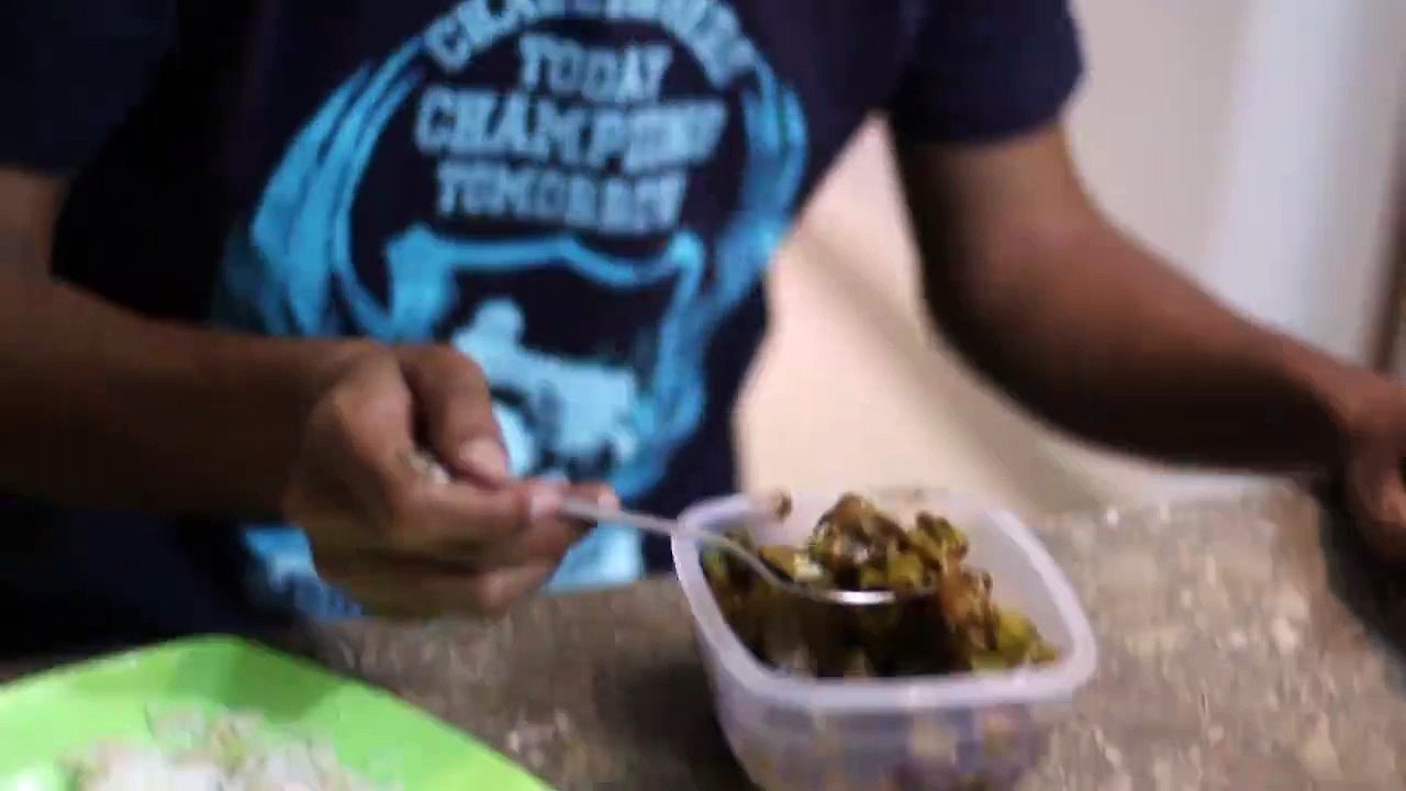 Eating sabzi be like... - Bekaar Vines - Funz.lol