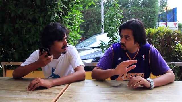 Awkward moments be like... - Bekaar Vines - Funz.lol