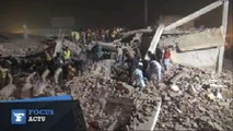 Pakistan ; effondrement d'une usine, plus de 100 personnes coincées