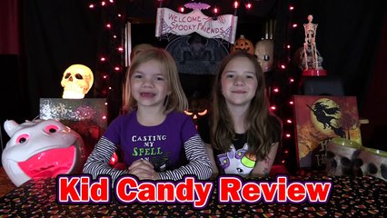 Gummy Rat! Gummy Snakes & Cockroach! Halloween Candy Review