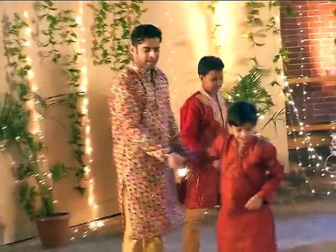 OMG _ Raman Injured during diwali celebrations _ Yeh Hai Mohabbatein Episode