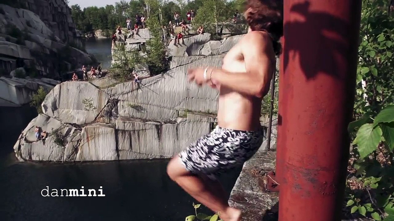 Sauts des plus belles falaises du Vermont par Mike Wilson